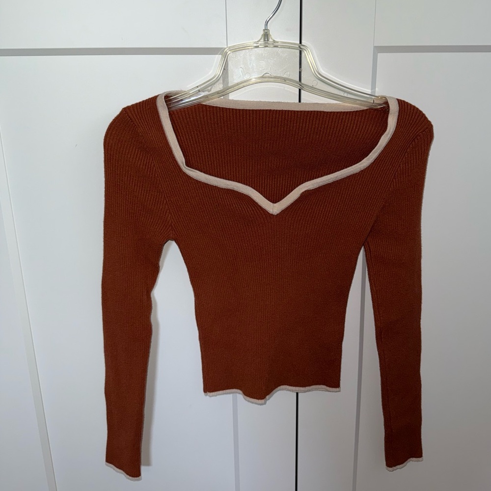 Women's Rust Sweater